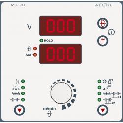 M2.20.  Zweiknopfbedienung: Arbeitspunkteinstellung über Drahtgeschwindigkeit und Schweißspannung, inklusive Parameteranzeige  . 
